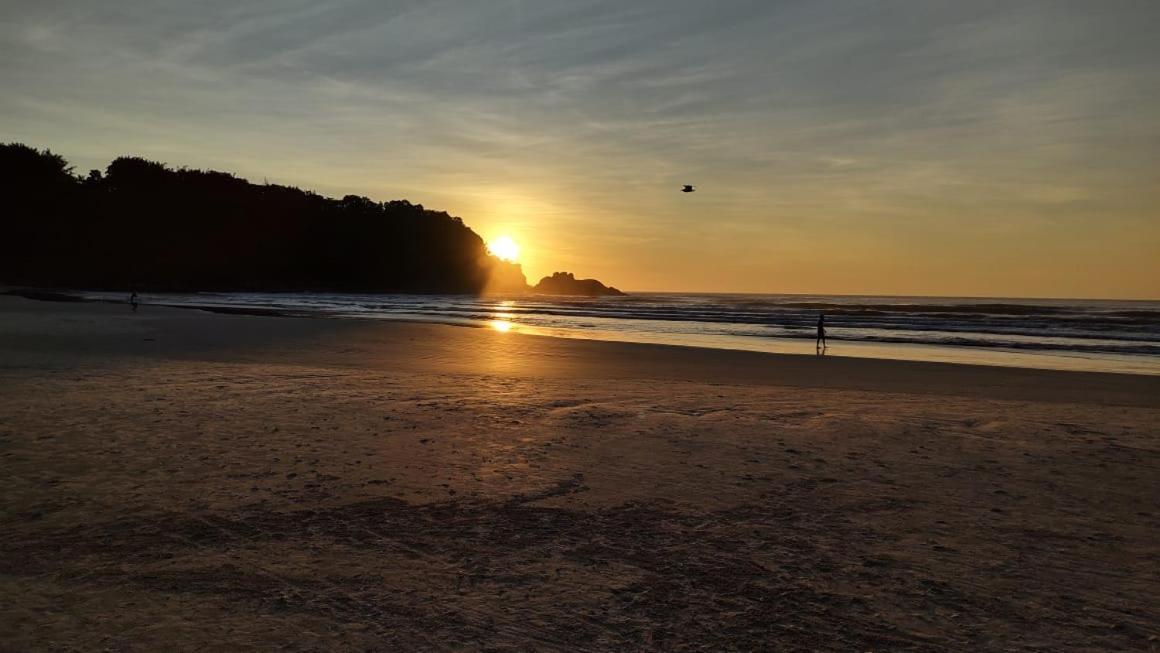 Apartamento Ubatuba - Praia Grande - 250M Da Praia 外观 照片