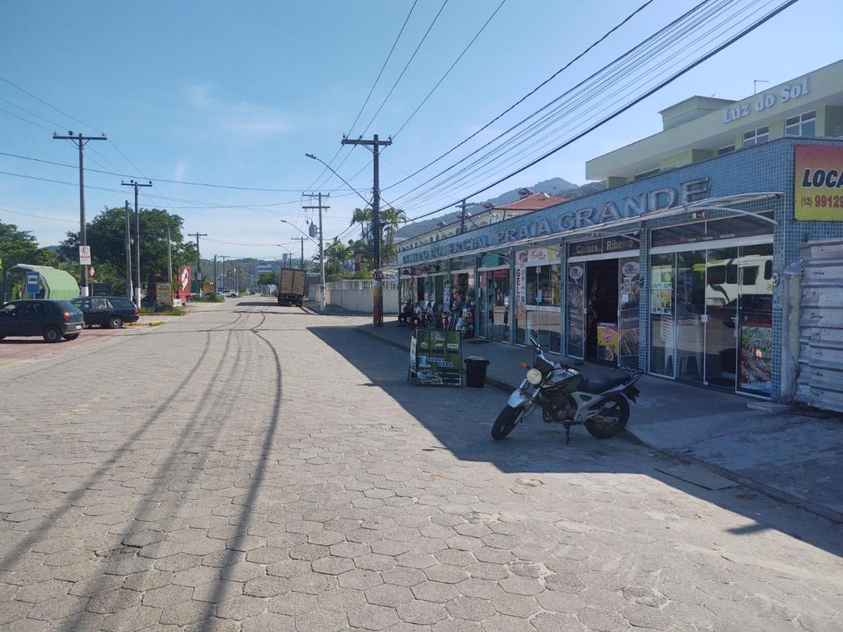 Apartamento Ubatuba - Praia Grande - 250M Da Praia 外观 照片
